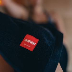 Harvia Towel #healingwithheat 90 x 170 cm black